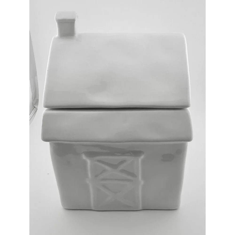 Rae Dunn FARM FRESH White Glossy  Ceramic Cookie Jar Farm House Barn NEW 2023